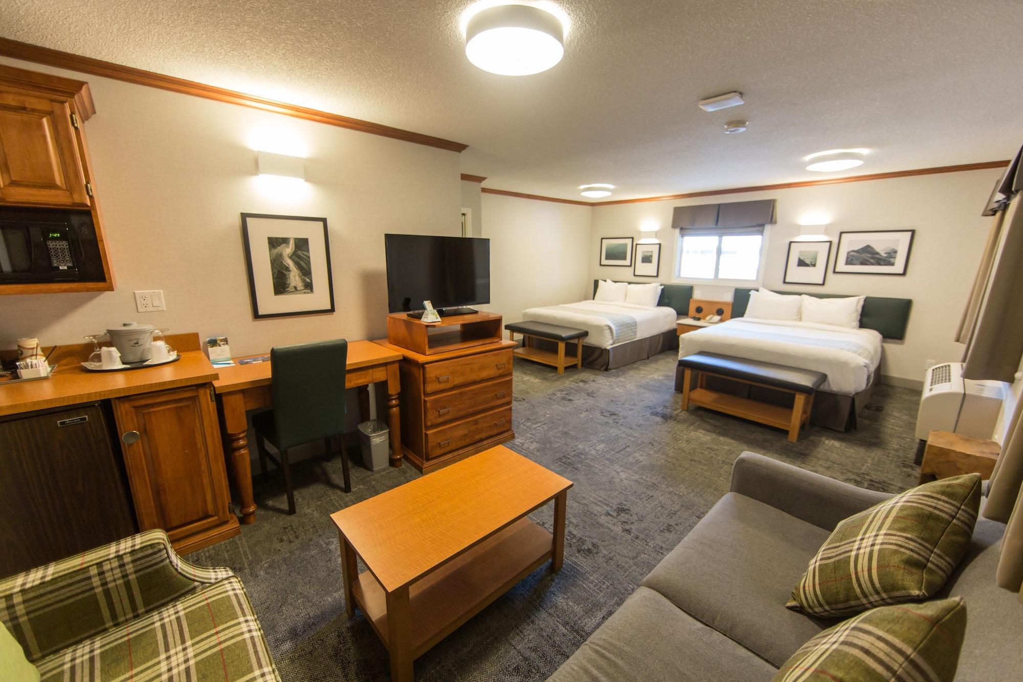 Mount Robson Inn Джаспър Екстериор снимка